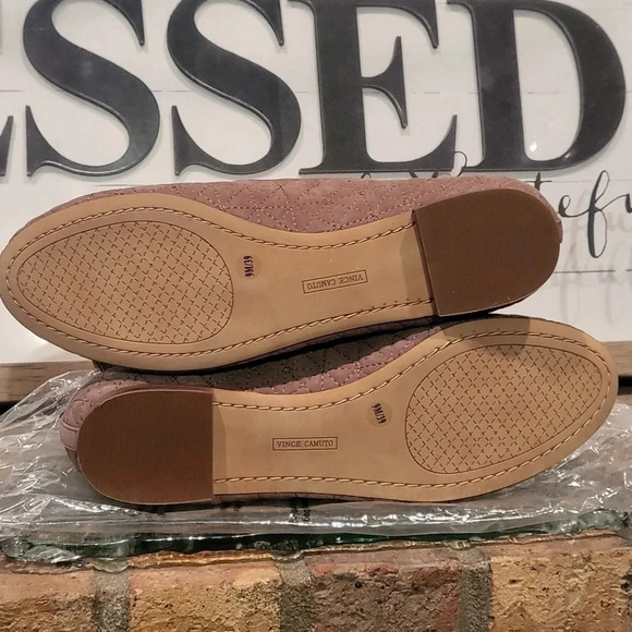 Vince Camuto Lieley Quilted Loafer Suede  Slip On Color Taupe Size 9M NWT - Picture 5 of 7